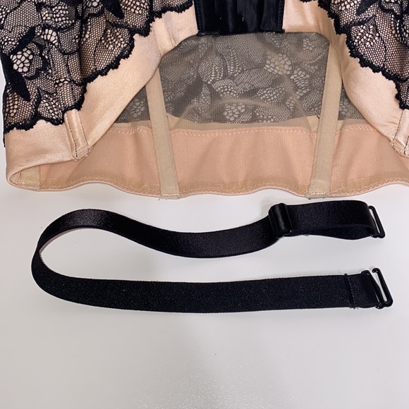 Le Mystère Sensuelle Bustier Bra (32DDD/F) - Picture 12 of 15